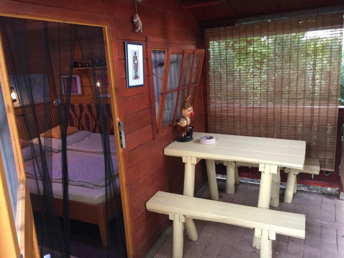 Paros Fahaz Appartement Balatonföldvár Buitenkant foto